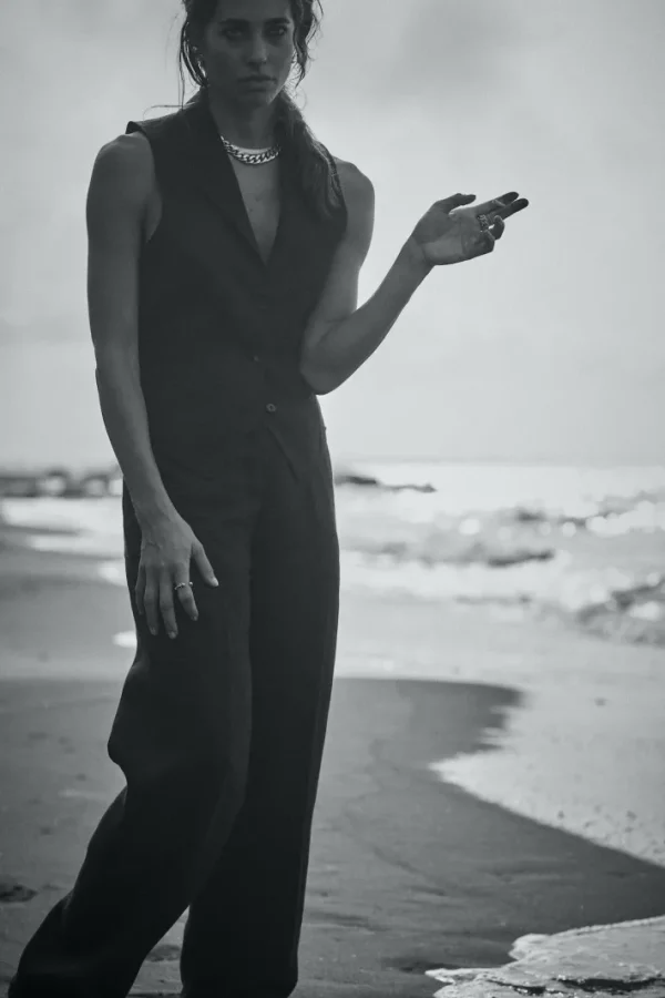 Giuliva Heritage Blake Vest in Linen<Women Waistcoats